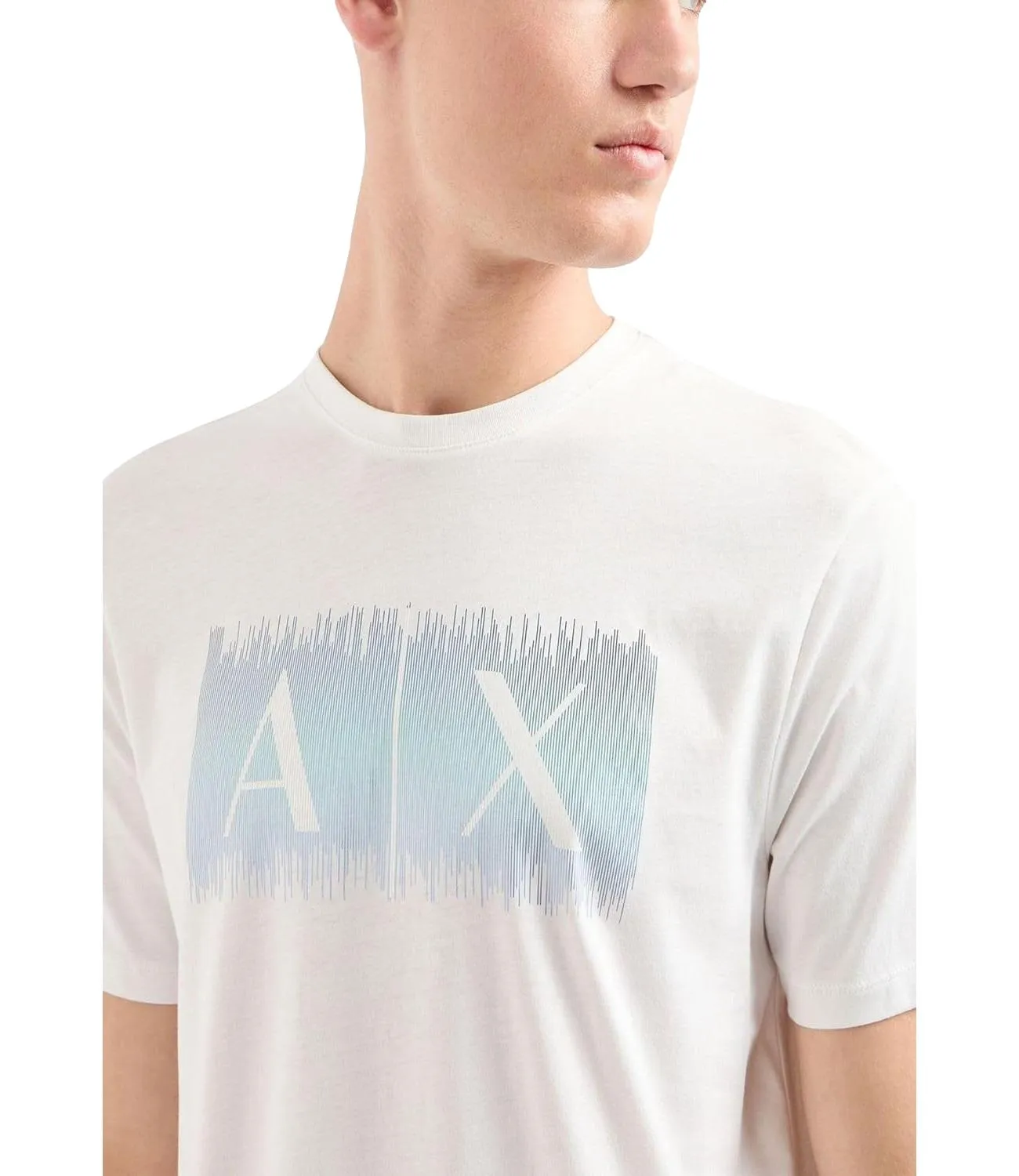 Armani Exchange t-shirt uomo bianca con logo AX in rilievo