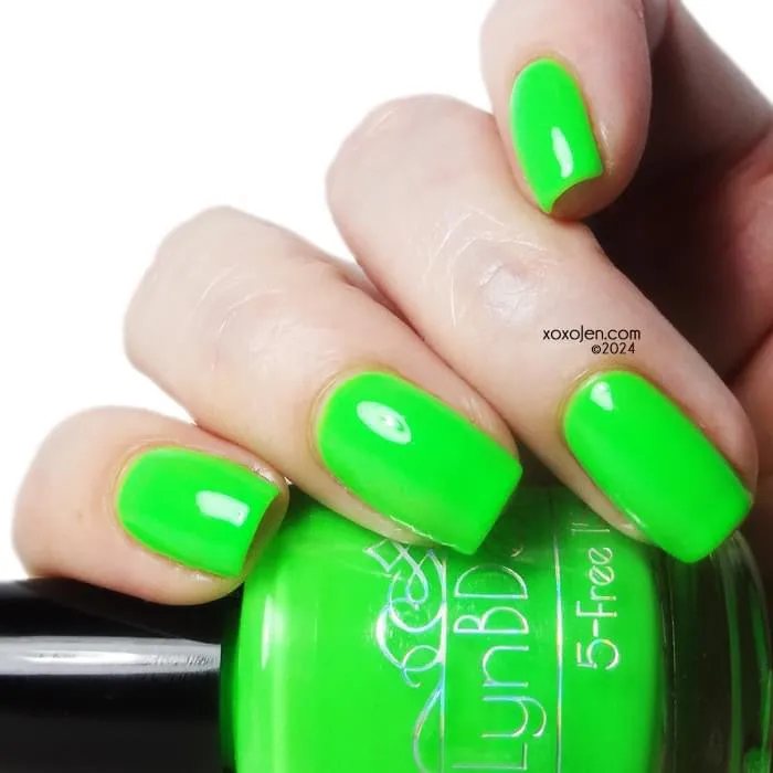 Blown to Smither Greens from the “Tonally Awesome" Nail Polish Collection 15ml 5-Free