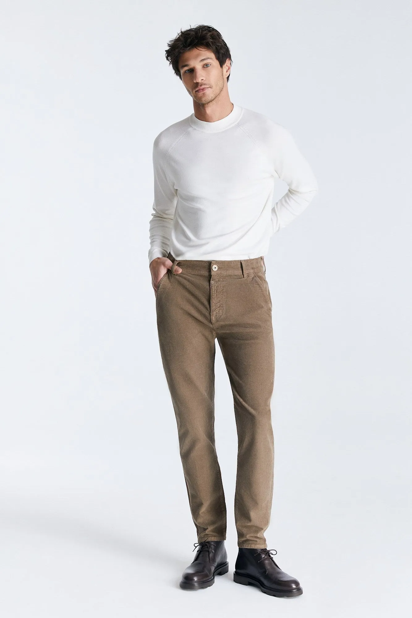 Felix Cord Slim Chino Pants Beige