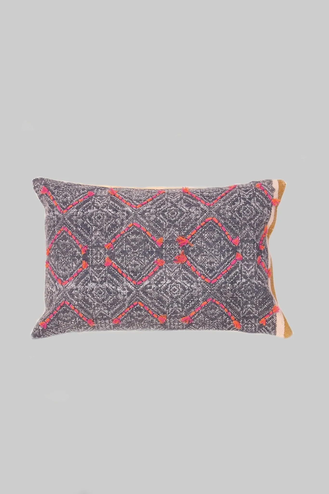 INDIE - LUMBAR CUSHION COVER