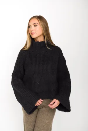 Lexia Pullover Sweater in Black