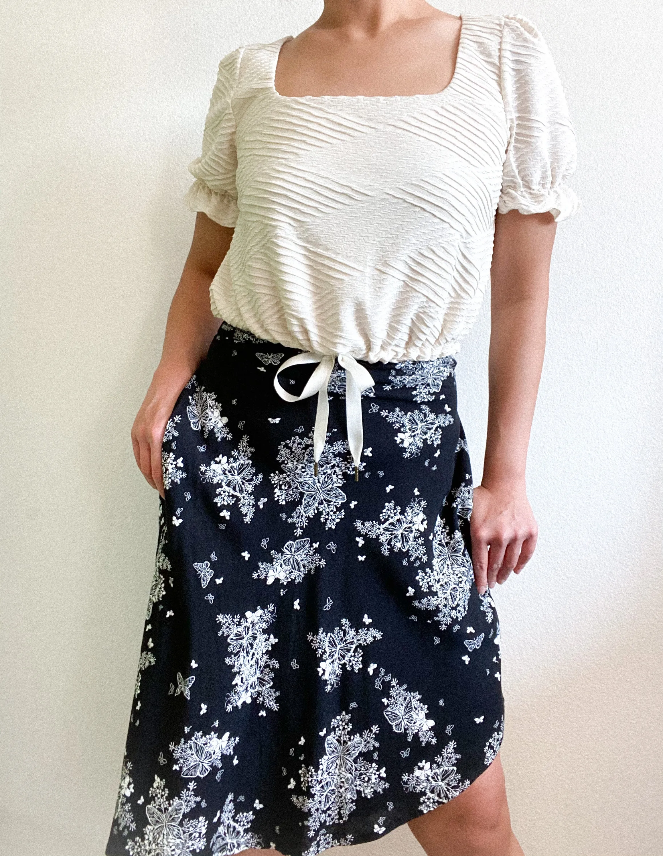 THE TIE WAIST SKIRT ~ FLUTTER