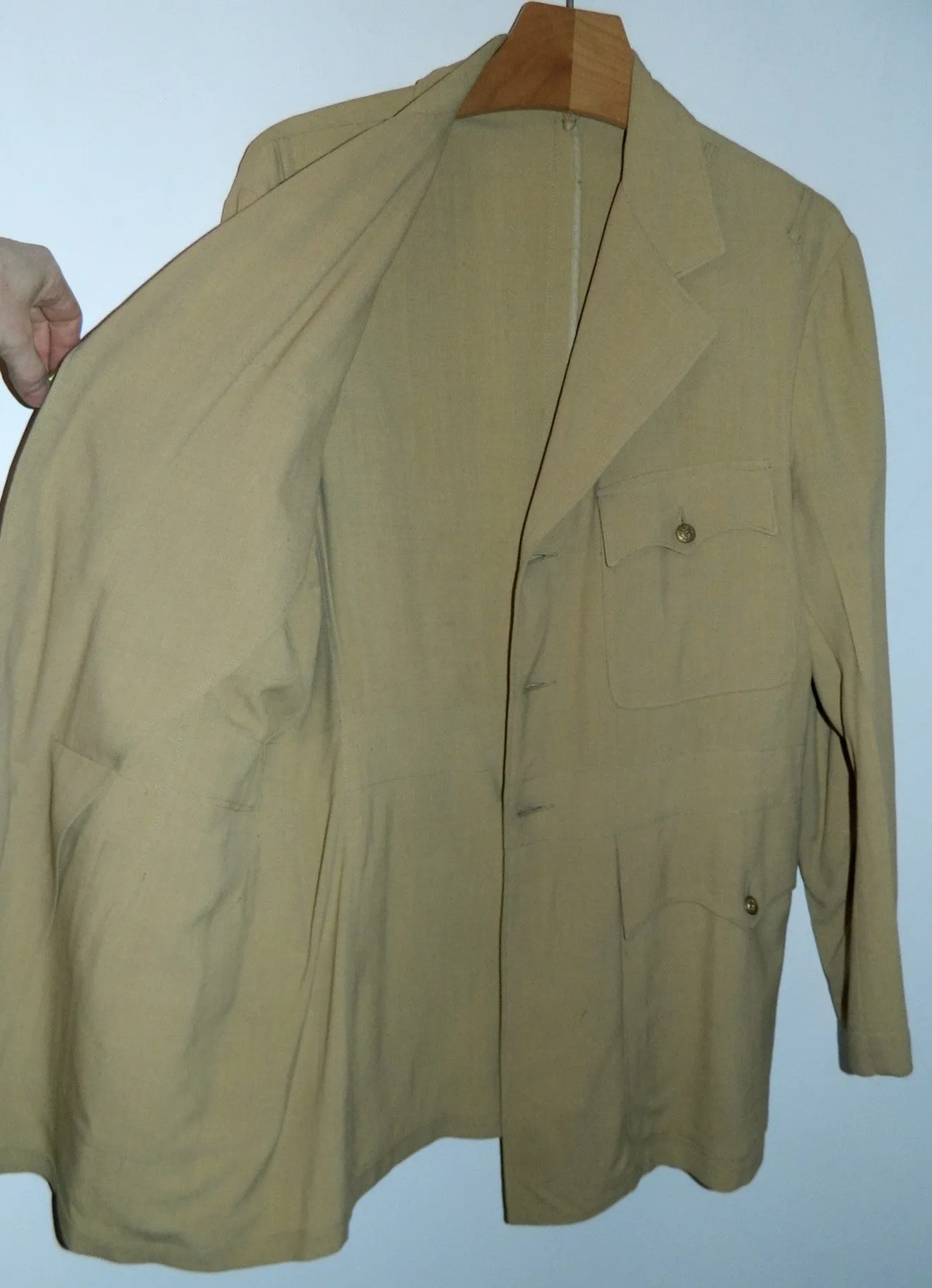 vintage WWII 1940s US Navy tan / khaki wool Summer jacket 3 button blazer tunic